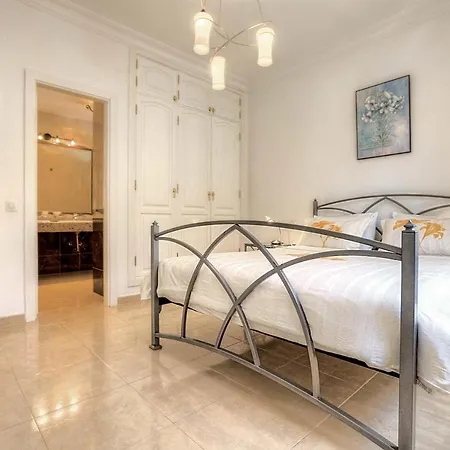 Puerto Del Carmen Sleeps 8 Wifi Puerto del Carmen (Lanzarote)